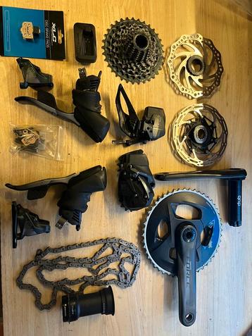 Sram force AXS 2x12 groepset beschikbaar voor biedingen