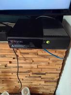 xbox 360e + 1 controller + 1 games, Games en Spelcomputers, Spelcomputers | Xbox 360, Ophalen, 360 E, Met 1 controller, 250 GB