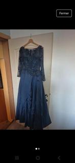 Robe de soirée, Kleding | Dames, Jurken, Autre, Blauw, Zo goed als nieuw, Onder de knie