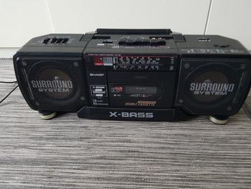 Mooie Sharp radio met dubbele cassette 