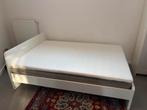 IKEA bed 140x200 (frame, slatted bed base, mattress +cover), Huis en Inrichting, Slaapkamer | Bedden, Ophalen, Wit, Tweepersoons