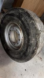 3 Vrachtwagenbanden michelin + velg, Ophalen