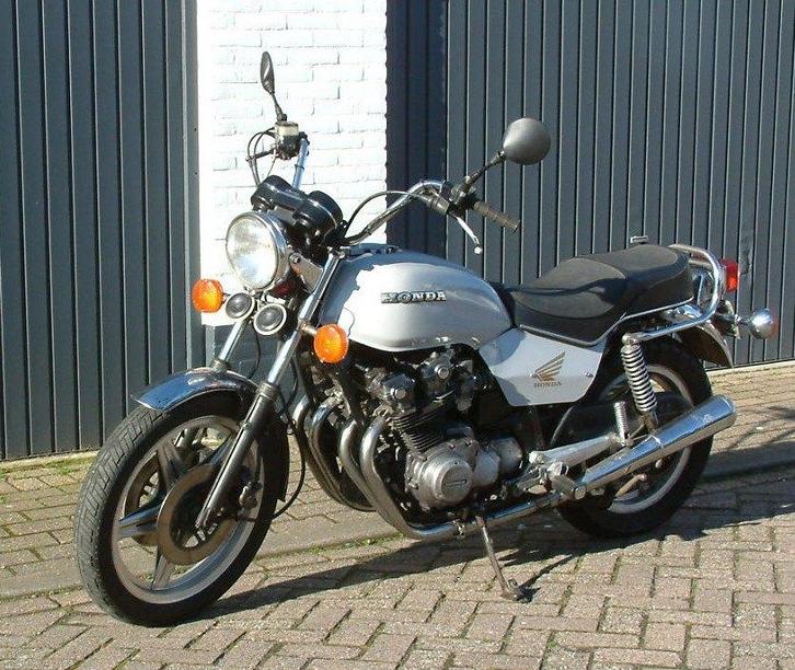 Honda cb 750   1980  -slechts 50000 KM, Motoren, Motoren | Honda, Particulier, Toermotor, meer dan 35 kW, 4 cilinders, Motorrijbewijs A