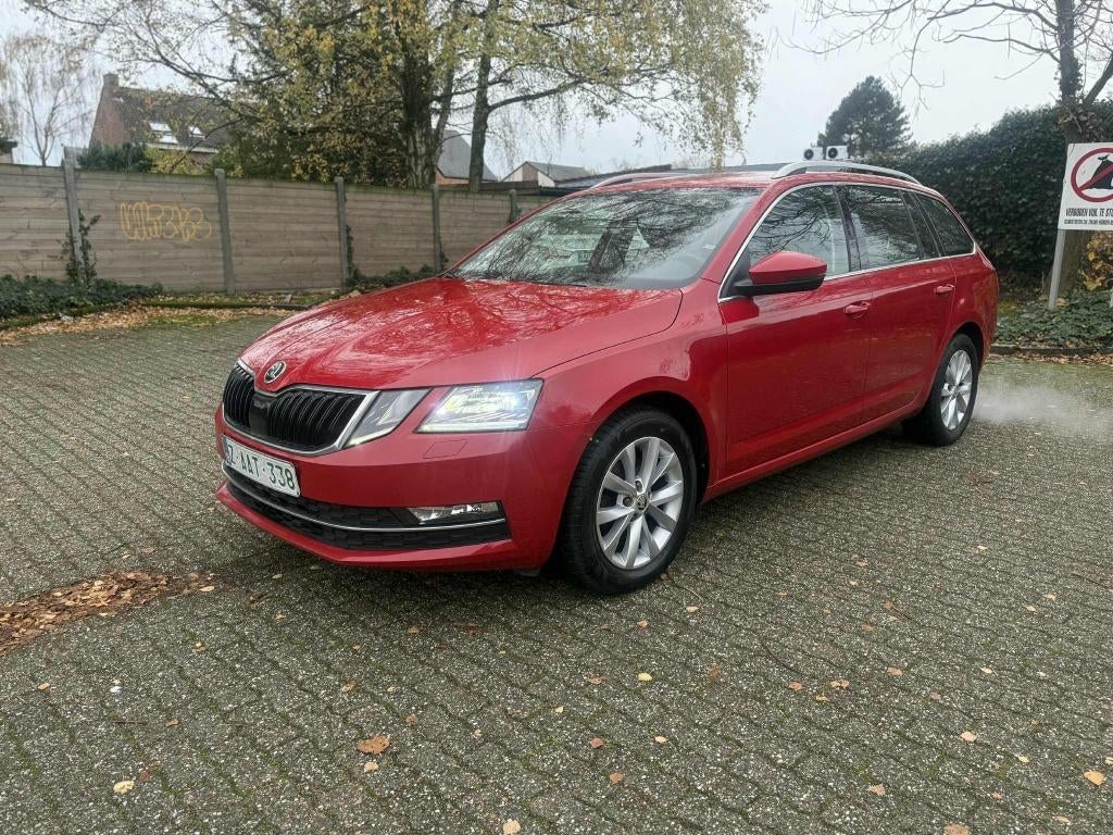Skoda Octavia Combi 1.6 TDI Style, Autos, Skoda, Entreprise, Achat, Octavia, ABS, Phares directionnels, Airbags, Air conditionné