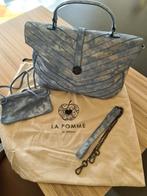 Handtas "La pomme " De Loveley., Handtassen en Accessoires, Tassen | Damestassen, Ophalen, Handtas