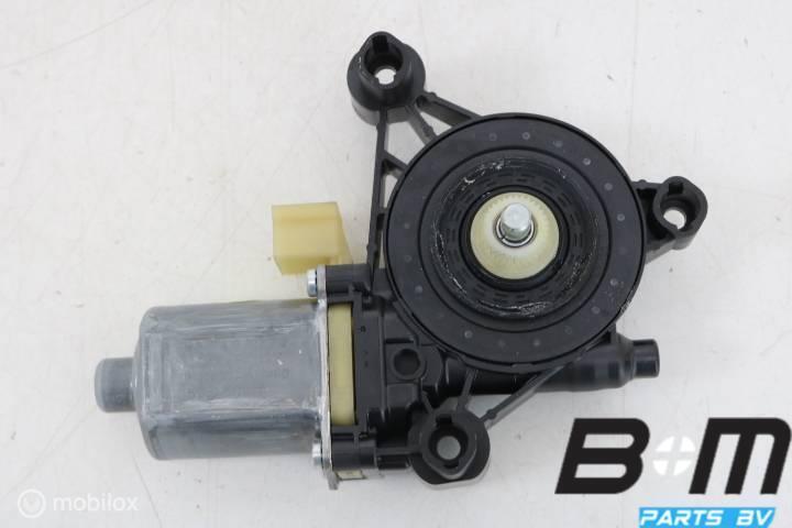 Raammotor rechtsvoor Audi A3 8V 5Q0959801B, Gebruikt