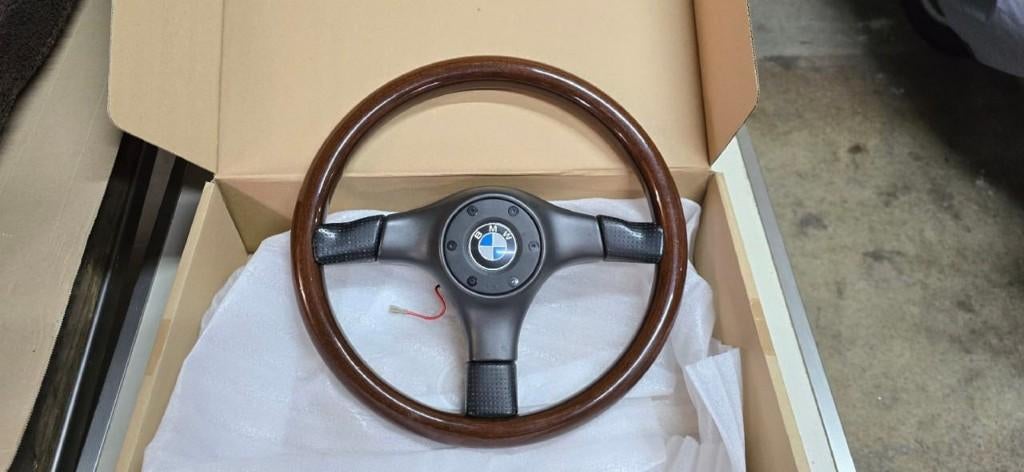 Origineel Nardi houten stuurwiel voor BMW E30 / E34, Autos : Pièces & Accessoires, Envoi, Utilisé, BMW