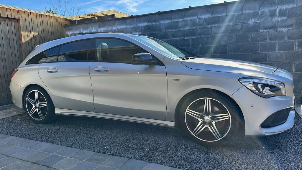 Mercedes-Benz CLA-Klasse 250 i 4-Matic Sport AMG Line Pano L, Autos, Mercedes-Benz, Cuir, Achat, Entreprise, Noir