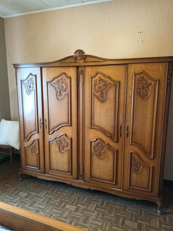 Complete Klassieke Slaapkamer Set – Massief Eiken – Louis XV, Huis en Inrichting, Slaapkamer | Complete slaapkamers, Ophalen