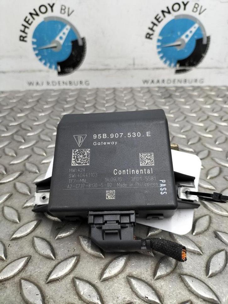 PORSCHE CAYENNE E-HYBRID  COMPUTER ECU 2015, Autos : Pièces & Accessoires, Électronique & Câbles, Utilisé, ARN reconnu, Stiba membre