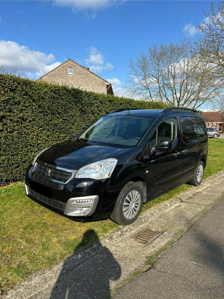 Peugeot Partner, bwj 2018, 1.2 benzine, Auto's, Peugeot, Particulier, Partner, Benzine, Euro 6, Handgeschakeld, Ophalen