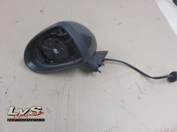 Rétroviseur extérieur gauche d'un Opel Corsa, Autos : Pièces & Accessoires, Rétroviseurs, Opel, Utilisé, 3 mois de garantie, Enlèvement ou Envoi