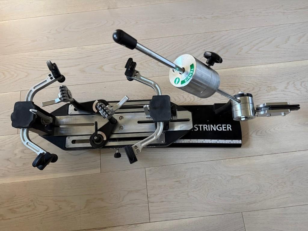 bespanmachine tennis/squash, Sports & Fitness, Tennis, Enlèvement, Utilisé