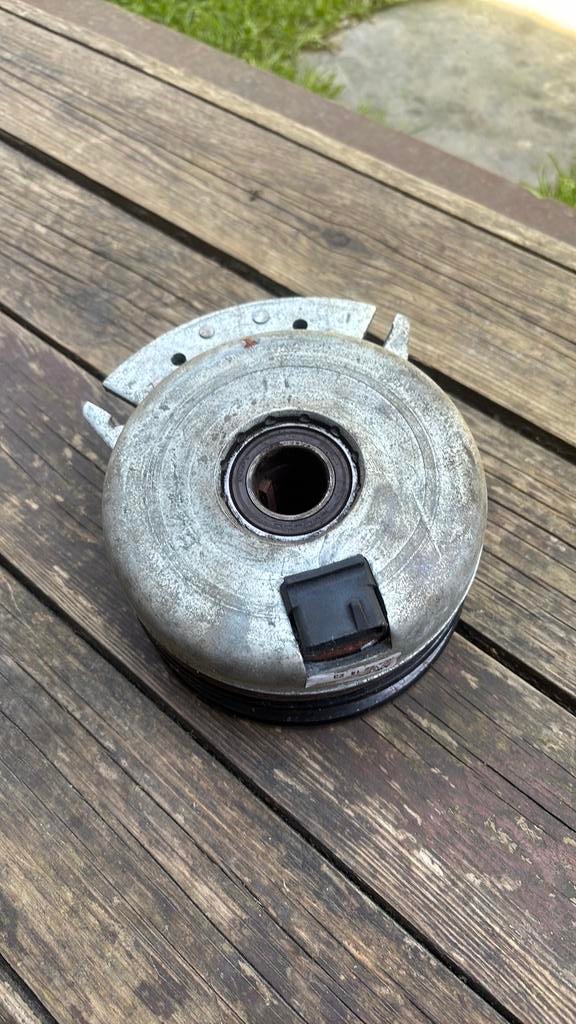 Embrayage de lame tracteur tondeuse viking castelgarden, Enlèvement, Comme neuf