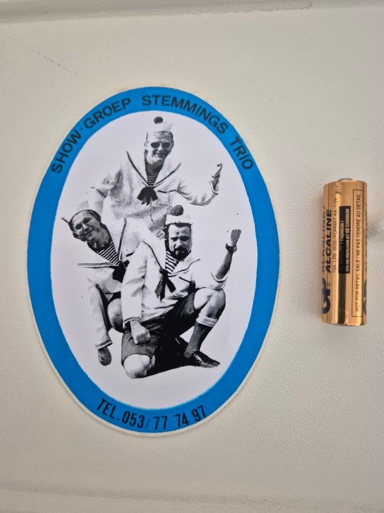 Carnaval Aalst sticker Stemmingstrio, Verzamelen, Ophalen of Verzenden