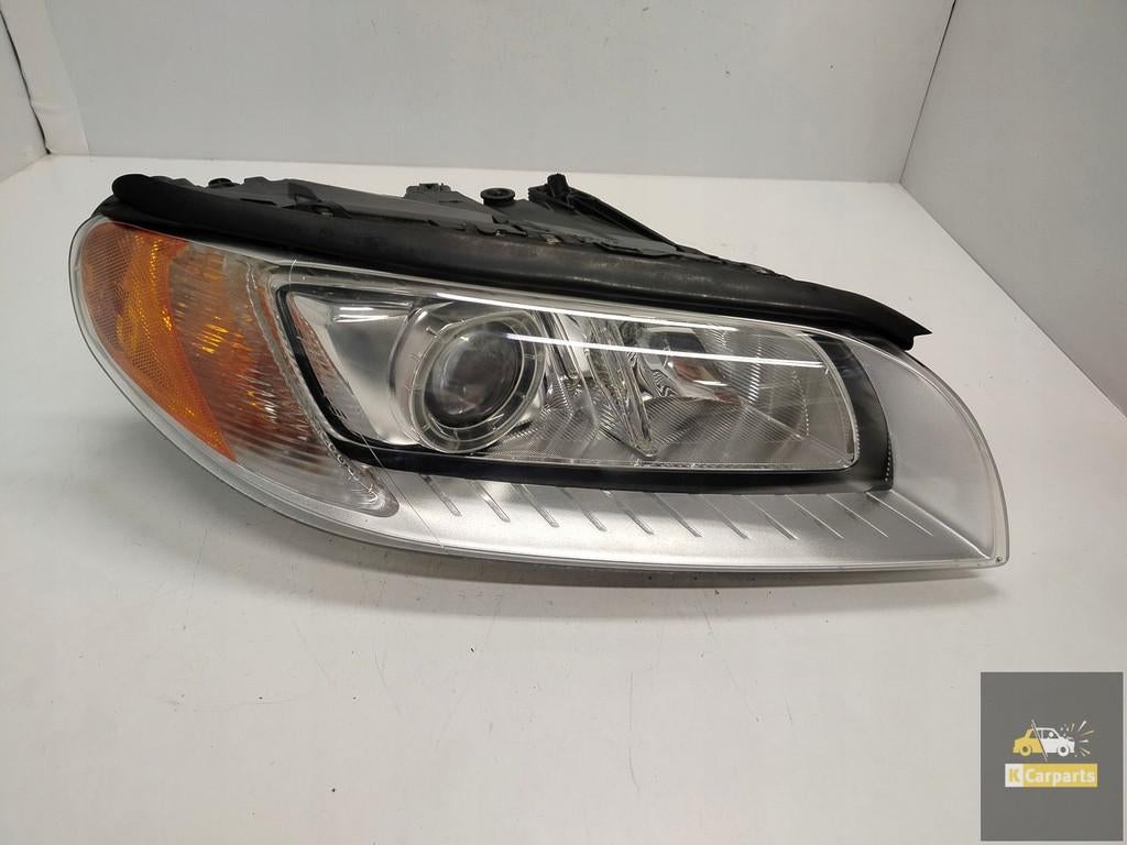 31383541, Phare torsion au x non droit pour Volvo XC70 V70 S, Gunnar Engellaus vag 8
405 31  Gothenburg, SE, Info@volvocars.com