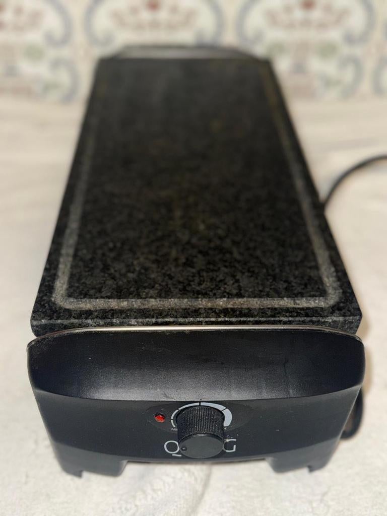 Quigg Gourmet steengrill, Enlèvement, Comme neuf