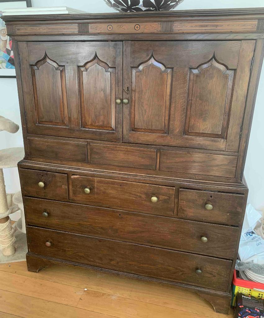 Meuble néogothique XIXe siècle, Antiquités & Art, Enlèvement