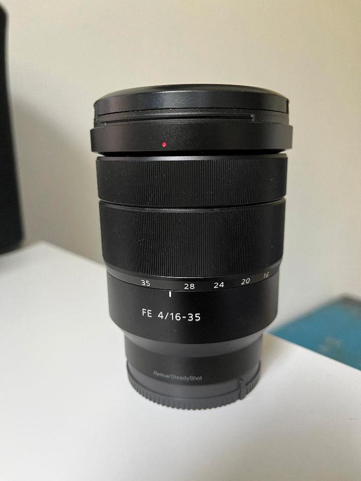 objectif Sony Zeiss 16-35 Vario Tessar FE, Audio, Tv en Foto, Foto | Lenzen en Objectieven, Zo goed als nieuw, Groothoeklens, Zoom