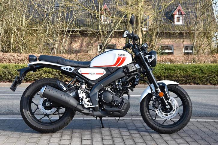 YAMAHA - XSR 125 - 2024, Motos, Motos | Yamaha, Entreprise, Naked bike, jusqu'à 11 kW, 1 cylindre, Permis Moto A1 minimum, ABS
