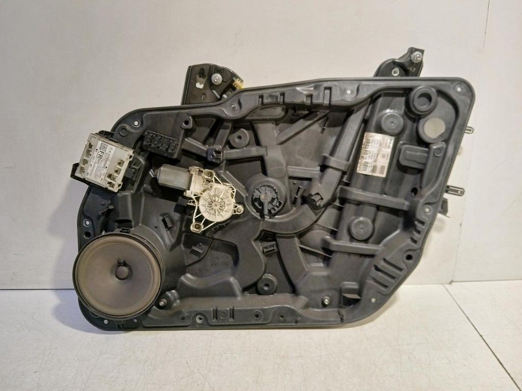 Raammechaniek elektrisch rechts voor Mercedes-Benz CLA, Autos : Pièces & Accessoires, Vitres & Accessoires, Mercedes-Benz, Utilisé