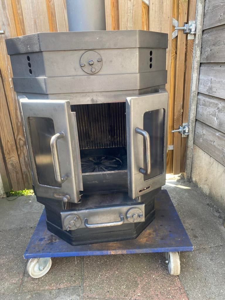 Mooie robuuste houtkachel, Huis en Inrichting, Kachels, Ophalen, Gebruikt, Houtkachel, Vrijstaand