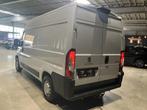 Peugeot Boxer 2.2 BlueHDi S&S 140 335 L2 TREKHAAK | CAMERA |, Voorwielaandrijving, Stof, Gebruikt, Euro 6