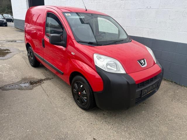 Peugeot Bipper Diesel Lichte Vracht! Trekhaak Euro 5!, Auto's, Bestelwagens en Lichte vracht, 4 cilinders, Bedrijf, Grijs, 2 zetels