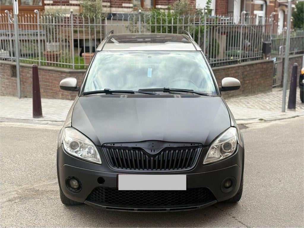 SKODA ROOMSTER 1.6 2011, Euro 5, Achat, Noir, 5 portes