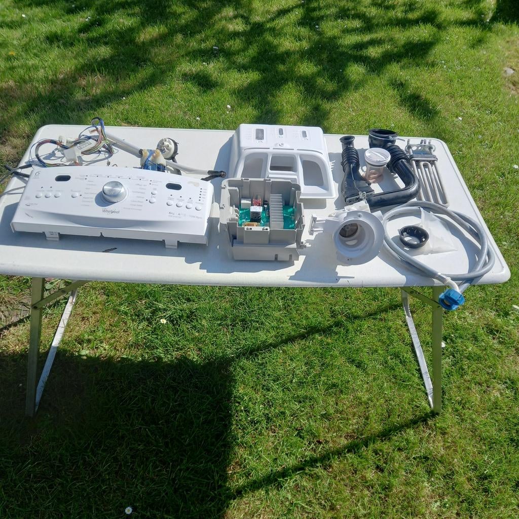 Pièces pour machine à laver whirlpool en bon état, Enlèvement