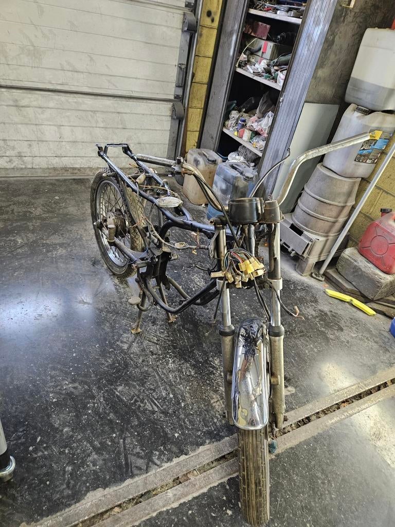 Yamaha rs 100  125 cc