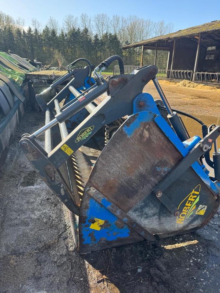 Veevoeder bak, Zakelijke goederen, Landbouw | Veevoer, Ophalen