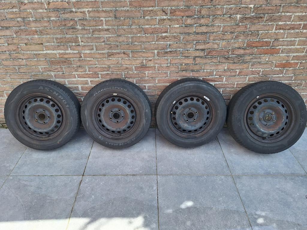 15 inch banden / velgen, Ophalen, Band(en)