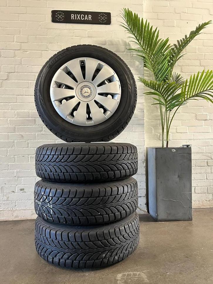 Originele Mercedes stalen velgenset + Bridgestone Winterband, Autos : Pièces & Accessoires, Pneus & Jantes, Pneus et Jantes, Pneus hiver