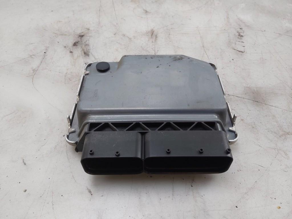 CALCULATEUR MOTEUR ECU Volkswagen Polo VI (AW1), Autos : Pièces & Accessoires, Dhr. J. Ham, Volkswagen, Administratie@autoham.nl