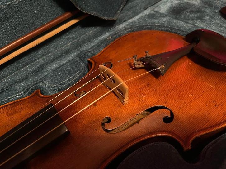 Beau vieux violon allemand, Musique & Instruments, Instruments à cordes frottées | Violons & Altos, Utilisé, Violon, Violon 4/4