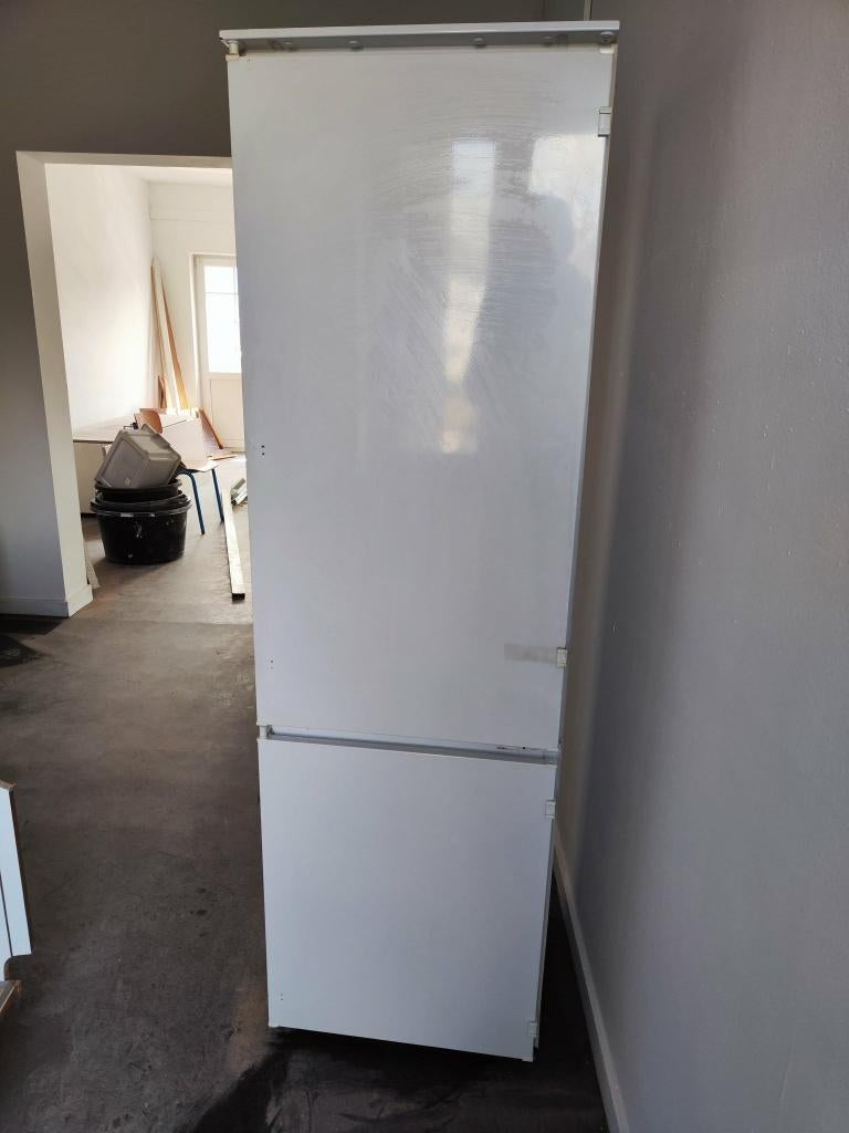 Frigo - Congélateur, Electroménager, Réfrigérateurs & Frigos, 160 cm ou plus, Enlèvement, Utilisé, 45 à 60 cm