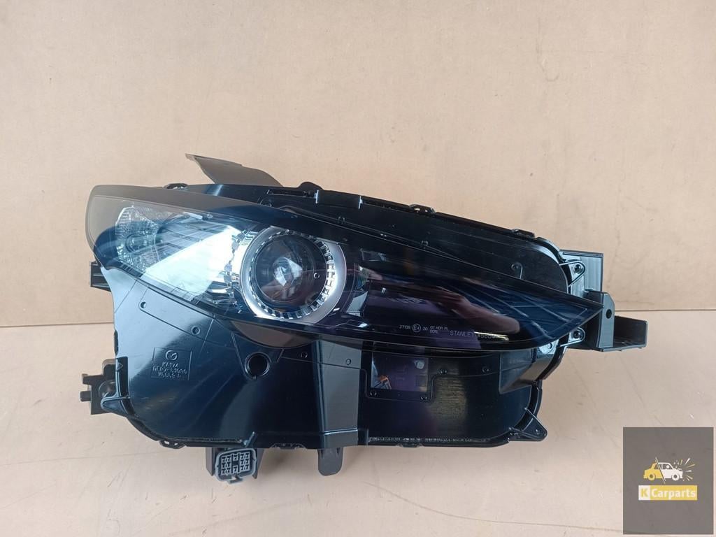 Ampoule LED 12 broches droite id ale pour Mazda CX30 (DFR7-5, Shinchi, Fuchu-Cho 3-1
730-8670  Hiroshima, Mazda Motor Corporation