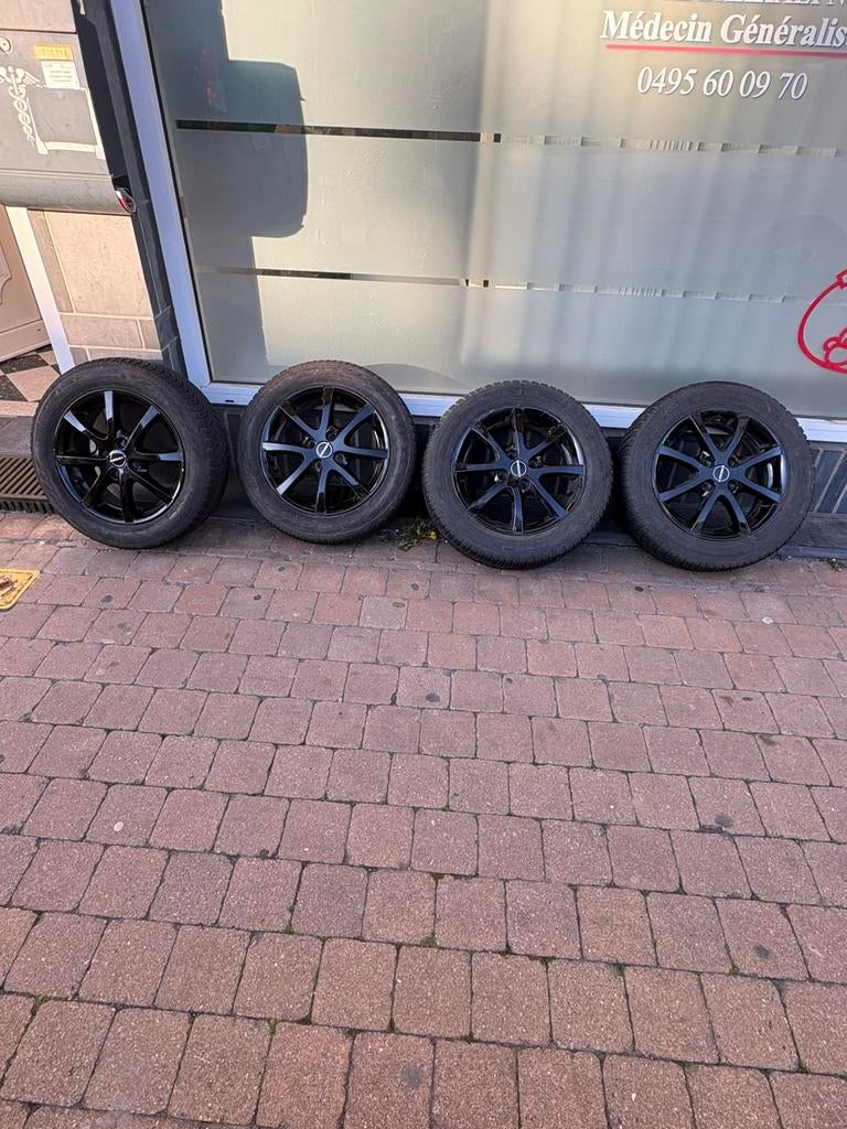 Jates borbet neuf 15 pouces avec pneu 4x100 neuf!, Autos : Pièces & Accessoires, Enlèvement, 15 pouces, Jante(s)