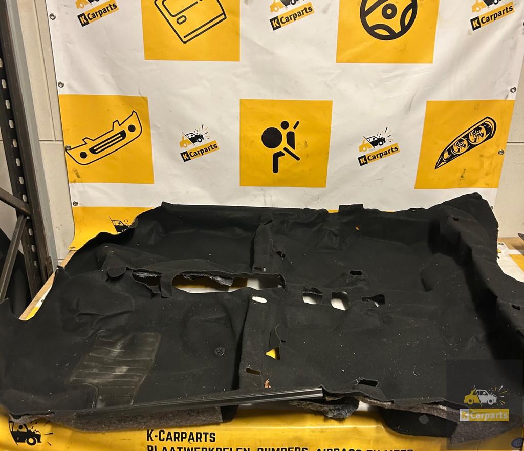 Vloerbekleding Toyo Aygo c1 Peugeot 108 mat bekleding netjes, Taurusavenue 1
2132 LS  Hoofddorp, NL, Gebruikt, Contact.group@renault.com