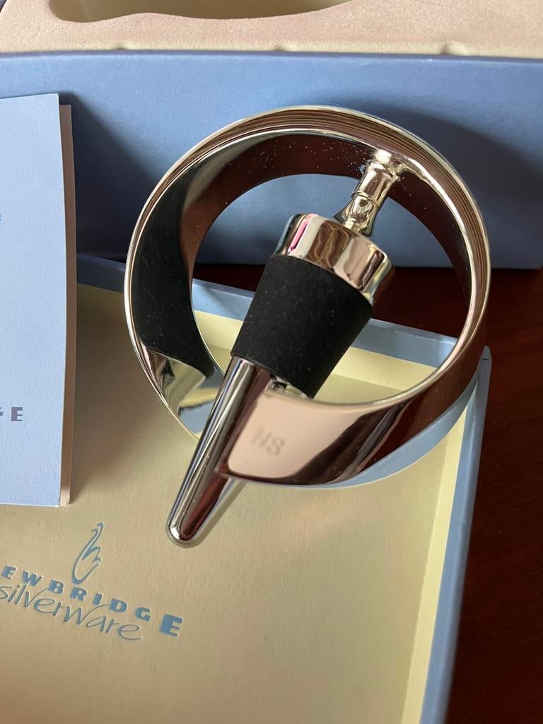 Newbridge Silverware - Ireland - Bouchon bouteille de vin, Enlèvement ou Envoi, Comme neuf, Autres régions, Autres types