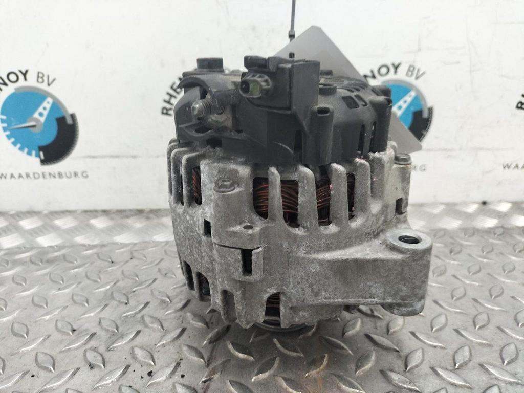 FORD KA+ DYNAMO 2017, Ophalen of Verzenden, Gebruikt, Stiba lid