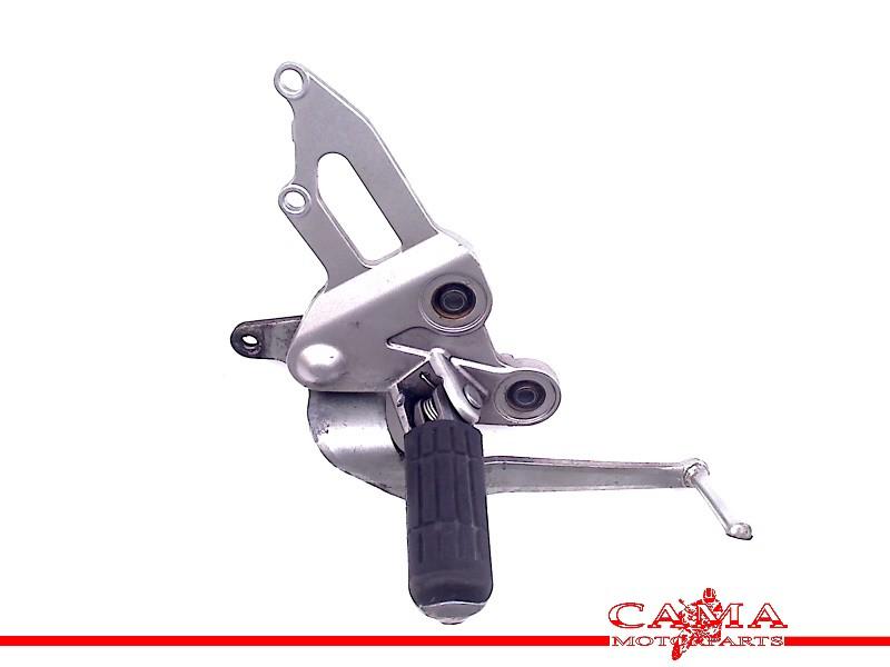 REPOSE PIEDS AVANT DROIT MT 07 2014-2015 (MT07 MT-07 FZ-07), Dhr. S. di Majo, Utilisé, Info@cama-motorparts.nl, P.J. Troelstraweg 8 8
3144 CX  MAASSLUIS, NL