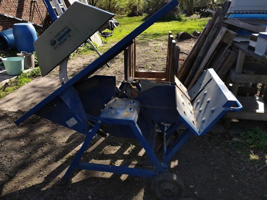 defecte brandhoutzaag, Doe-het-zelf en Bouw, Gereedschap | Zaagmachines, Ophalen