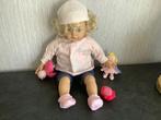 Speelpop met accessoirs (spreekt) (52 cm), Ophalen of Verzenden, Zo goed als nieuw, Babypop