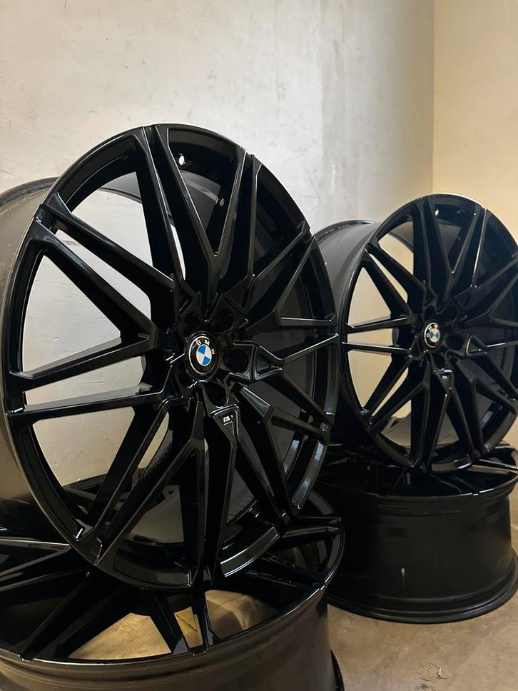 parfait état jantes 22 pouces BMW Styling 818M, Autos : Pièces & Accessoires, Pneus & Jantes, Pneu(s), Enlèvement