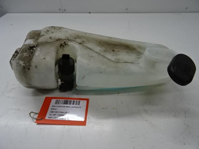 LAVE-GLACE RESERVOIR AVANT Dacia Duster (HS), Autos : Pièces & Accessoires, Vitres & Accessoires, Dacia, Utilisé