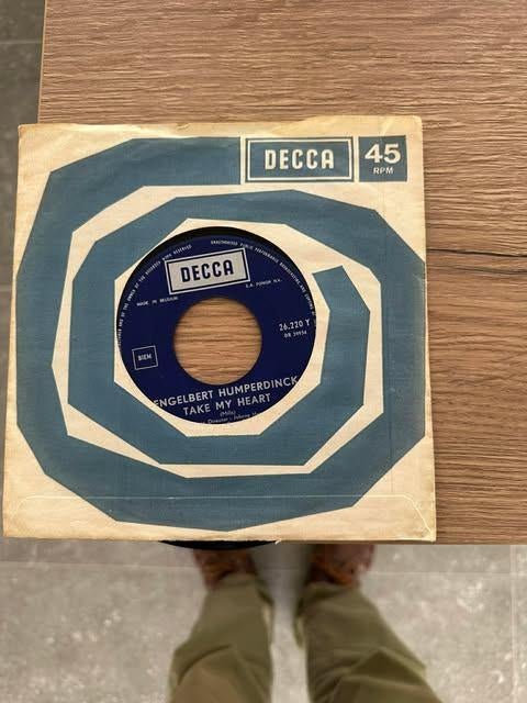 single Engelbert Humperdinck take my heart, Ophalen of Verzenden, Gebruikt, Single