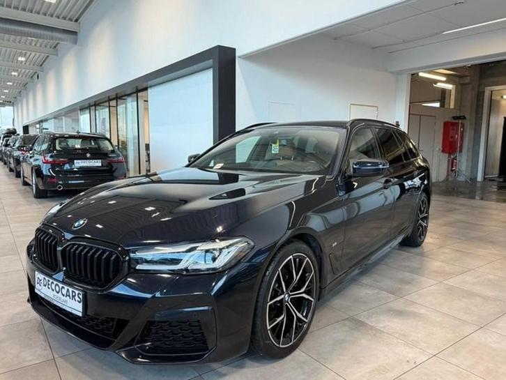 BMW 518 M-Pack / Automaat / Apple-Android / Camera / DAB /, Autos, BMW, Série 5, ABS, Airbags, Alarme, Ordinateur de bord, Verrouillage central