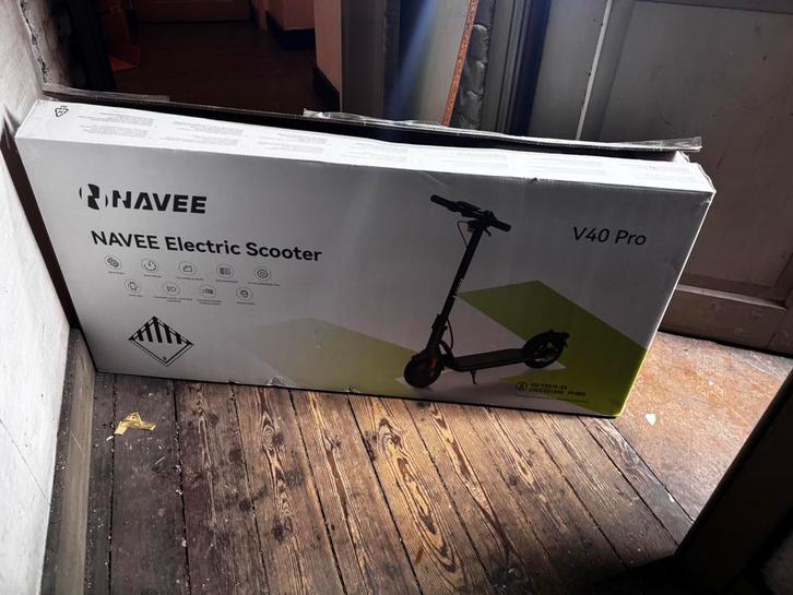 Navee V40 Pro scooter, Fietsen en Brommers, Steps, Nieuw, Elektrische step (E-scooter), Ophalen